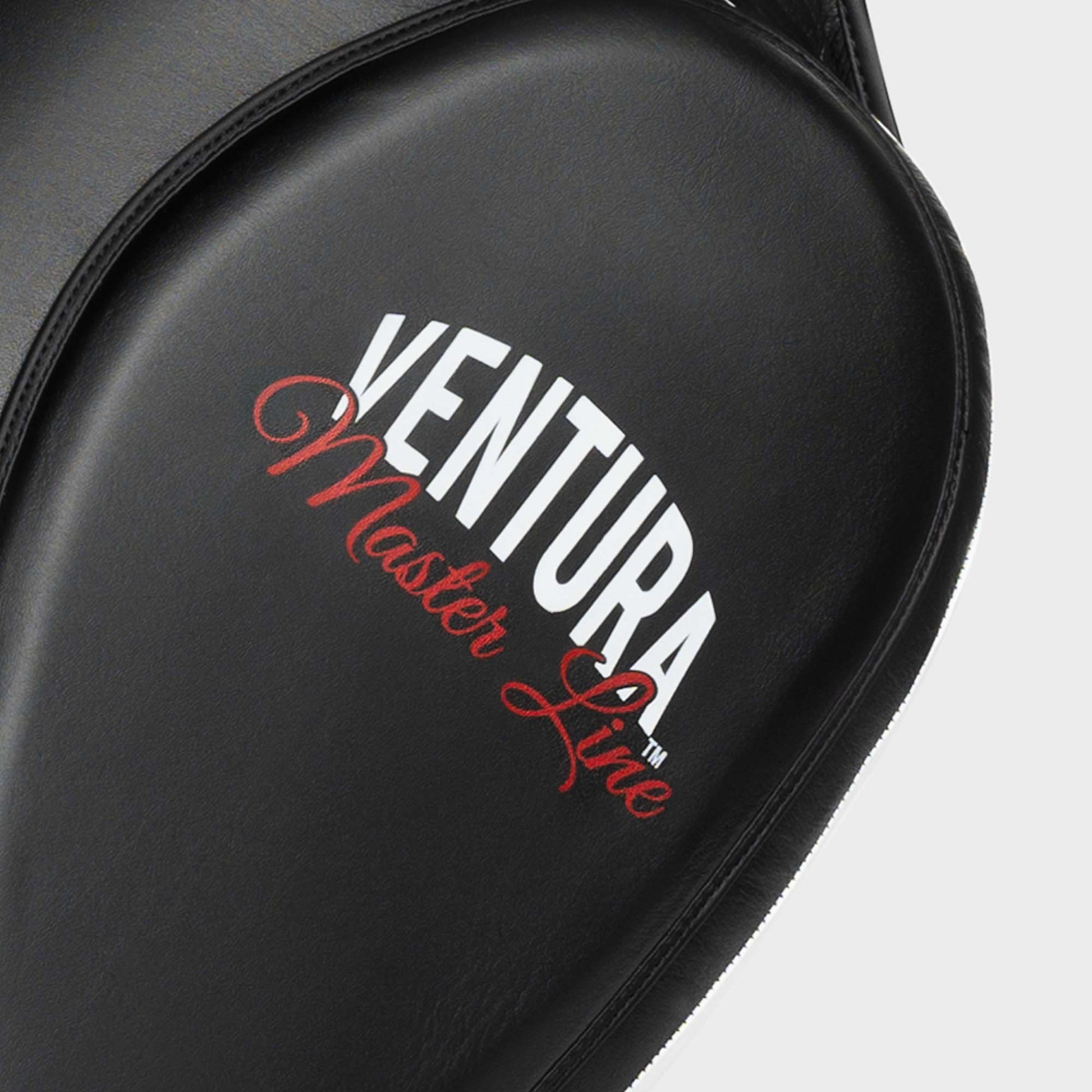 OBERSCHENKELSCHUTZ KAMPFSPORT AUS ECHTEM LEDER