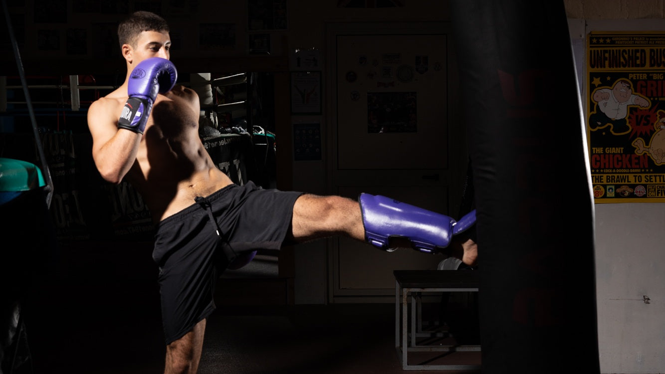 Come scegliere i paratibia per kickboxing