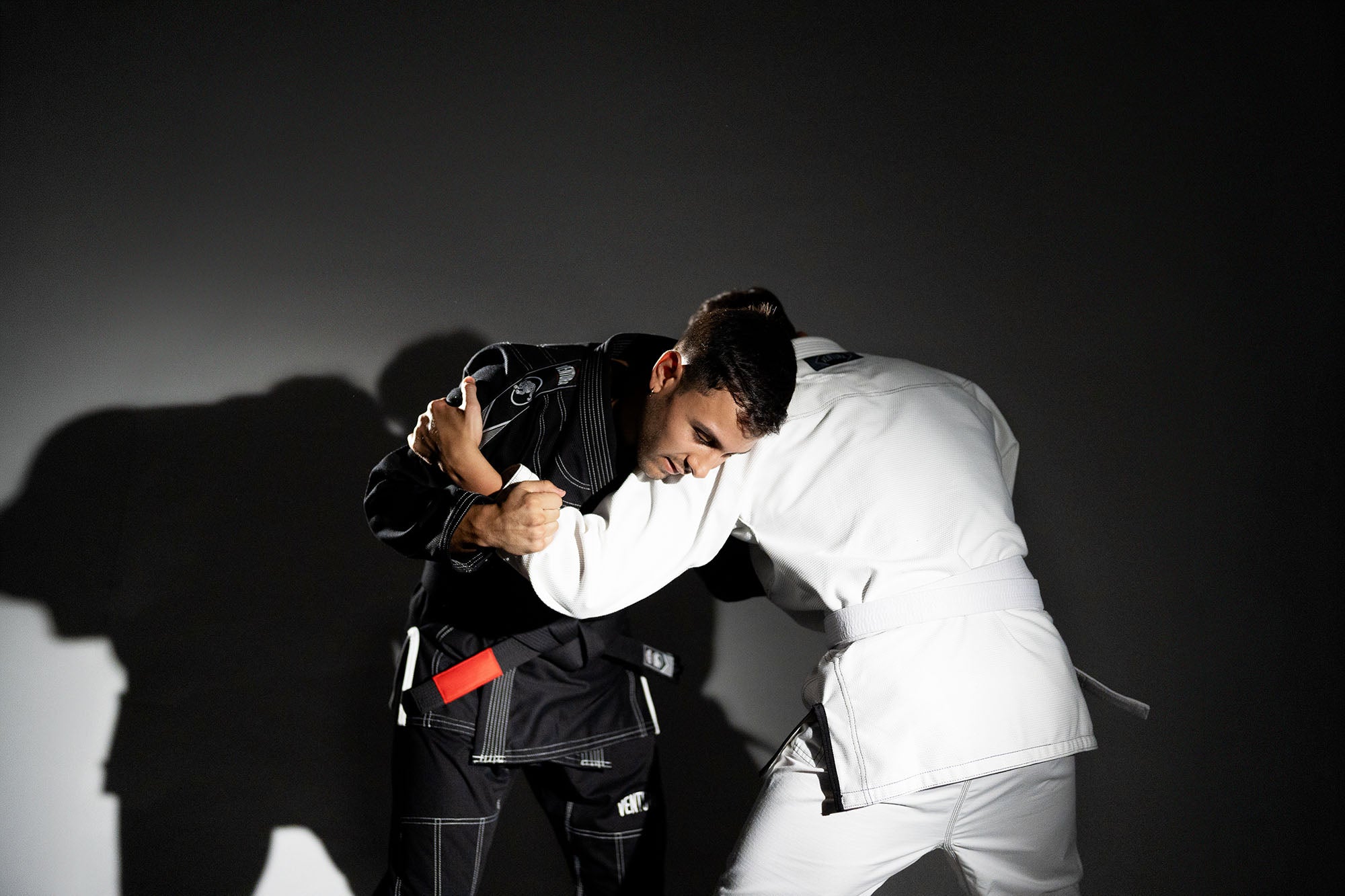 Gi o No-Gi nel Brazilian Jiu Jitsu: differenze e attrezzatura
