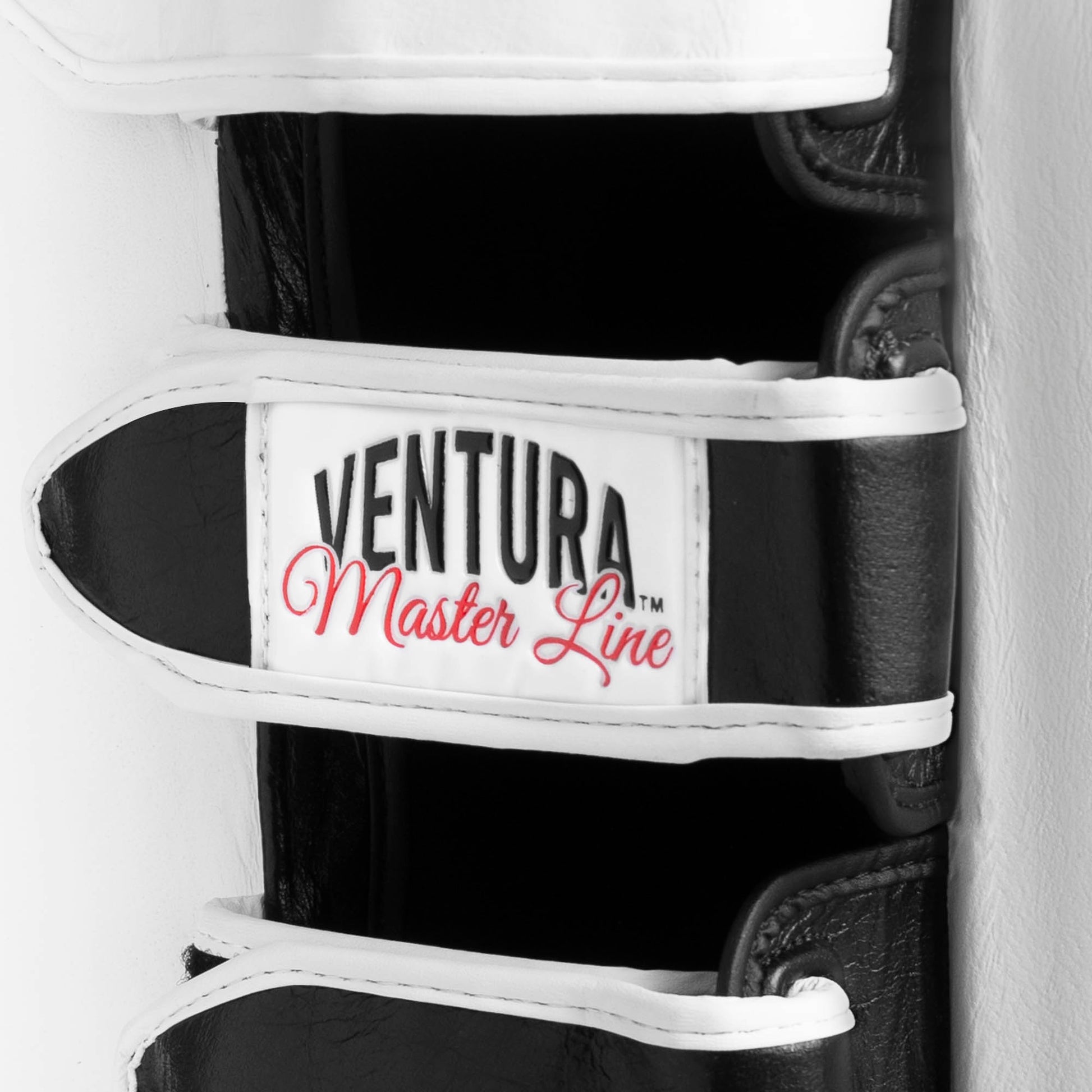 Protezione calf kick in vera pelle per Muay Thai, kick boxing e MMA