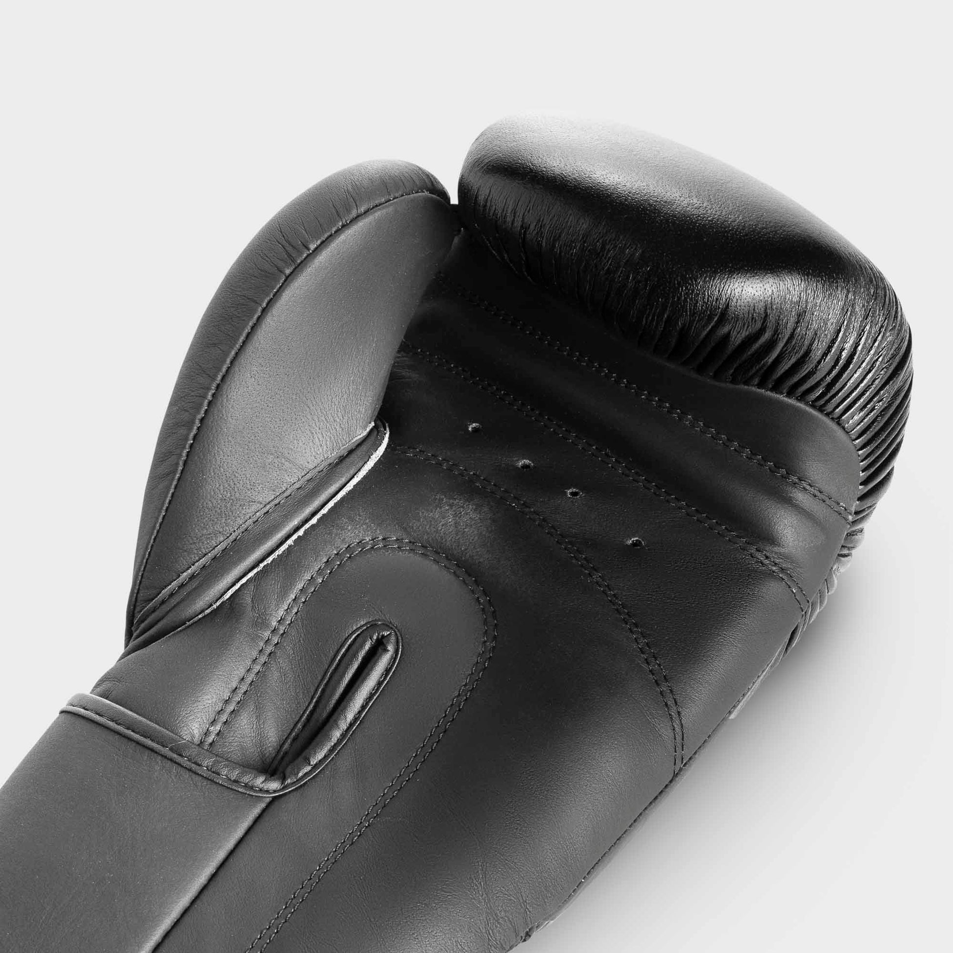 Guantoni da boxe in vera pelle - arrow, nero opaco/nero lucido